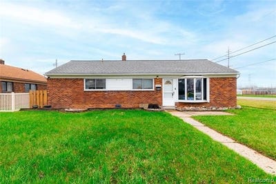 /international/us/4707-16th-street-wyandotte-mi-110107397687/