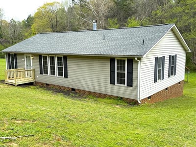 /international/us/147-craddock-street-boydton-va-110098496425/?lang=en