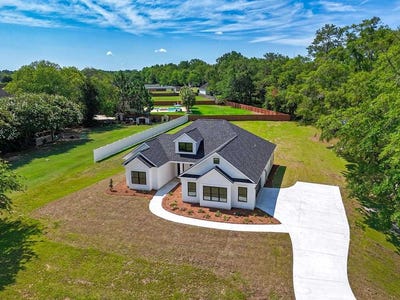 /international/us/117-salt-lick-lane-thomasville-ga-110108799652/