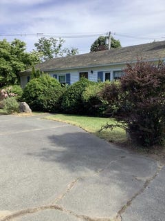/international/us/236-maple-street-danvers-ma-110108884609/