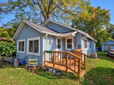 /international/us/227-lilac-lane-walkerton-in-110120534928/