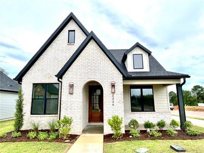 /international/us/2329-s-31st-street-rogers-ar-110108296027/