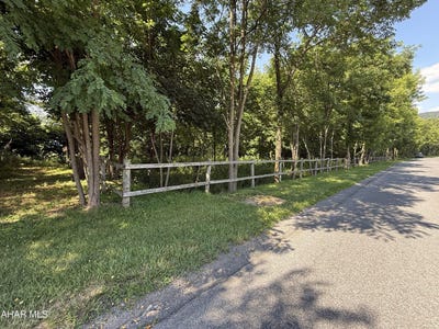 /international/us/off-donahue-manor-road-bedford-pa-110101122211/?lang=zh-cn