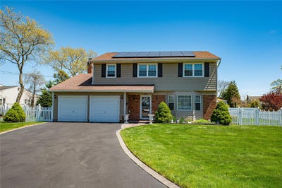 /international/us/20-bayview-road-amityville-ny-110099204287/