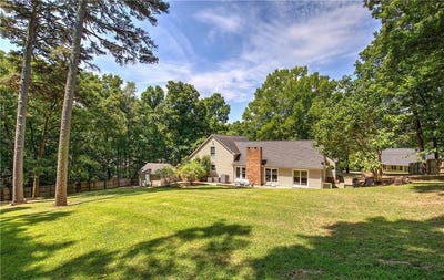 /international/us/224-shadowood-drive-se-calhoun-ga-110108220910/