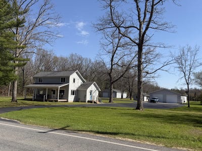 /international/us/14481-n-coates-highway-brethren-mi-110107159381/