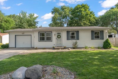 /international/us/608-w-linden-street-tolono-il-110108505775/