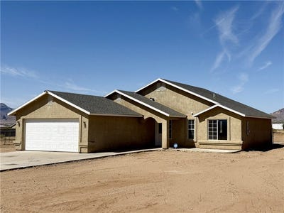 /international/us/1045-s-teddy-roosevelt-road-golden-valley-az-110107685078/