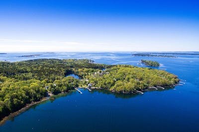 /international/us/7-flint-lane-boothbay-me-110107401376/