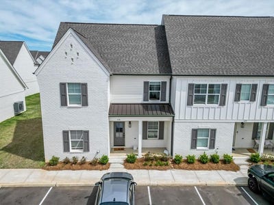 /international/us/618-cottage-grove-oxford-ms-110107035612/