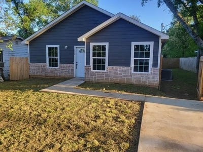 /international/us/208-lenox-pittsburg-tx-110098756451/