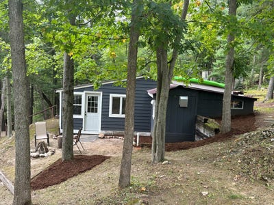 /international/us/1112-lake-drive-harrison-mi-110098823005/