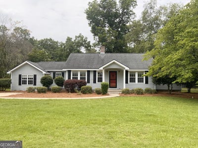 /international/us/915-cedar-street-metter-ga-110108690797/