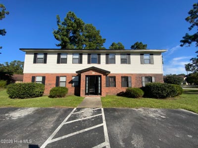 /international/us/100-ravenwood-drive-jacksonville-nc-110107545291/