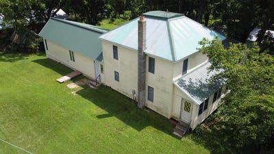 /international/us/s1664-farra-road-la-valle-wi-110101177215/