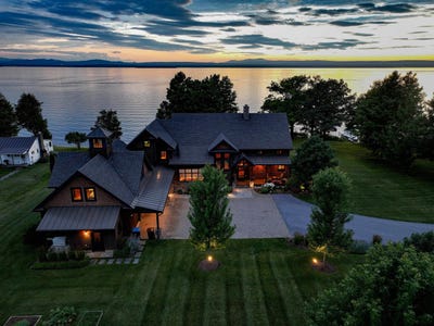 /international/us/571-west-shore-road-south-hero-vt-110107487947/