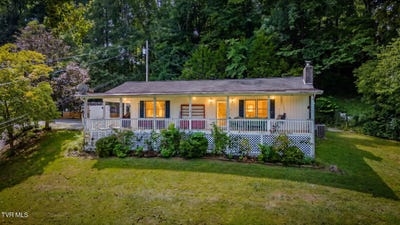 /international/us/222-clay-little-road-elizabethton-tn-110110137505/