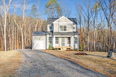 /international/us/380-large-mouth-lane-clarksville-va-110102374887/
