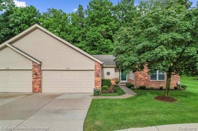 /international/us/19690-cardene-way-northville-mi-110101242393/?lang=en