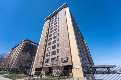 /international/us/700-e-8th-street-kansas-city-mo-110101449442/