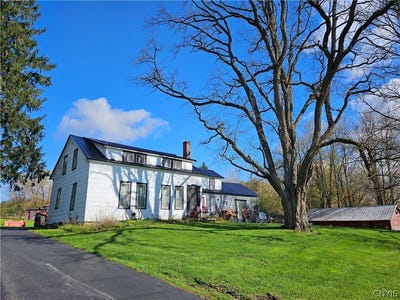/international/us/7779-s-hamilton-road-earlville-ny-110106369058/