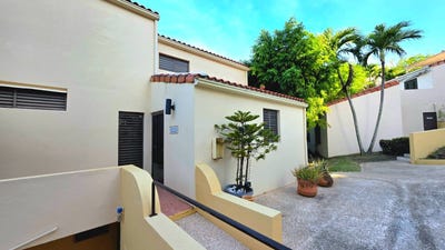 /international/pr/100-candelero-dr-humacao-humacao-110108123848/
