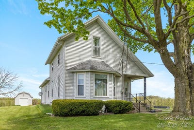 /international/us/3741-8-mile-road-nw-grand-rapids-mi-110108028866/