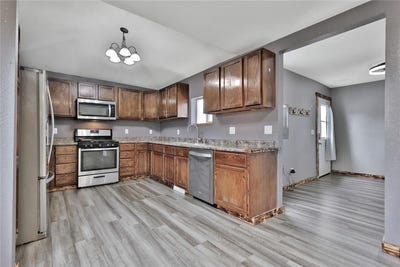 /international/us/675-4th-street-se-pine-city-mn-110107285968/