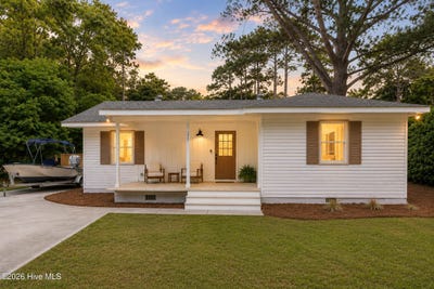 /international/us/227-dixie-avenue-wilmington-nc-110107873982/