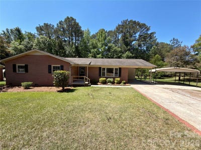 /international/us/1415-crestfield-drive-lancaster-sc-110108294722/
