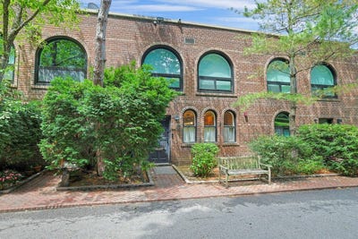 /international/us/4431-douglas-avenue-bronx-ny-110109042296/