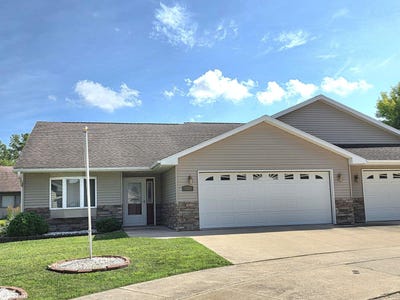 /international/us/1681-9th-street-mason-city-ia-110100975571/