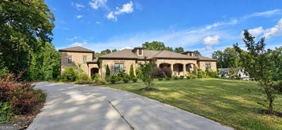 /international/us/1380-elva-drive-sw-atlanta-ga-110120509494/