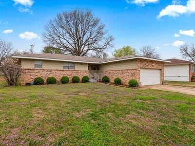 /international/us/327-mississippi-street-nowata-ok-110098354557/