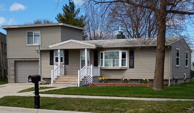 /international/us/423-w-campbell-street-alpena-mi-110107964085/