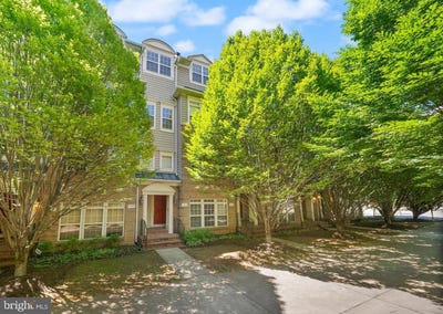 /international/us/7152-little-thames-drive-gainesville-va-110108141541/