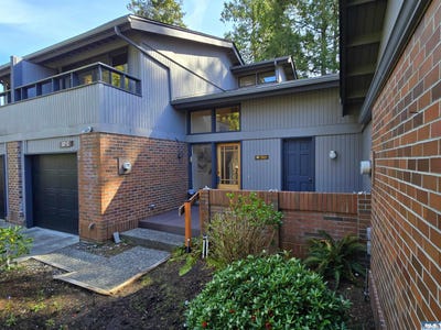 /international/us/117-c-hilltop-drive-sequim-wa-110107028369/