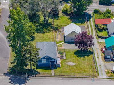 /international/us/1228-spruce-st-myrtlepoint-or-110108476612/