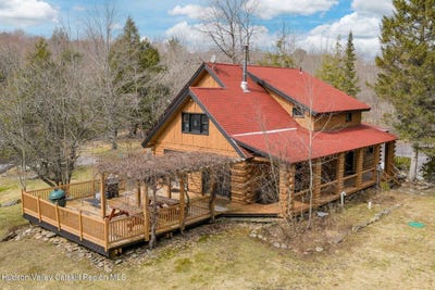 /international/us/39-brook-hollow-lane-windham-ny-110106731558/