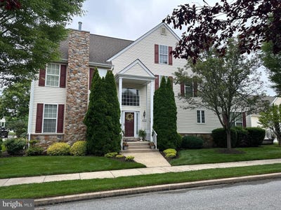 /international/us/400-lantern-ln-kennett-square-pa-110100410491/