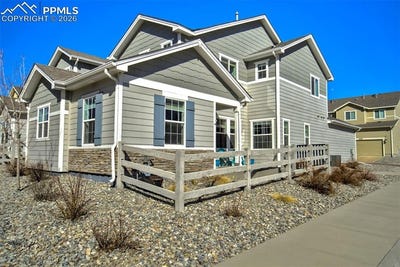 /international/us/16406-hay-barn-heights-monument-co-110106038866/