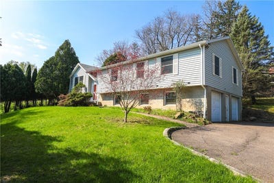 /international/us/100-lakeview-avenue-watkins-glen-ny-110107537566/