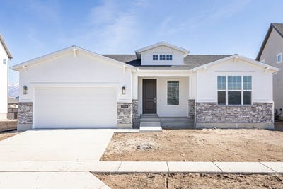 /international/us/2526-n-3670-w-lehi-ut-110105906508/