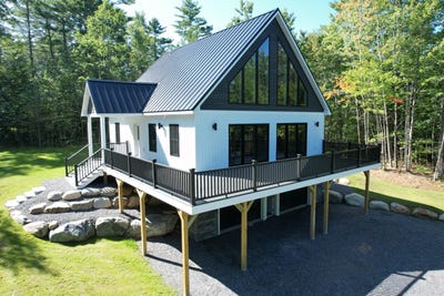 /international/us/5-forest-drive-albany-twp-me-110120044276/