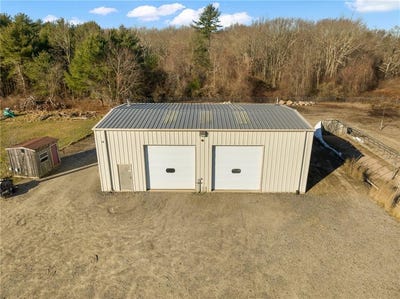 /international/us/805-nooseneck-hill-rd-road-west-greenwich-ri-110089077717/?lang=en