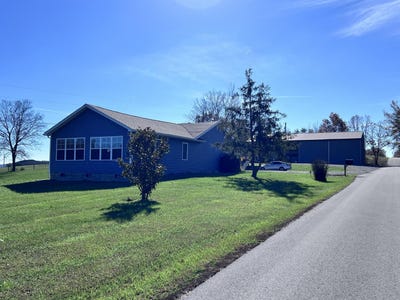 /international/us/141-east-freeman-road-hillsboro-ky-110095688243/