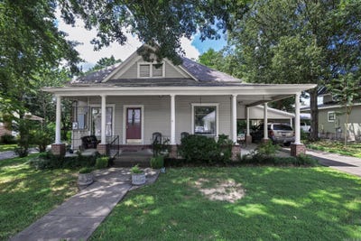 /international/us/303-hardin-street-arkadelphia-ar-110100472318/