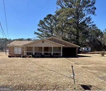 /international/us/2740-16th-avenue-lanett-al-110108803859/