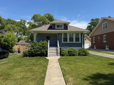 /international/us/327-s-michigan-avenue-villa-park-il-110108536976/