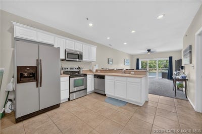/international/us/138-oak-harbor-drive-camdenton-mo-110120614221/